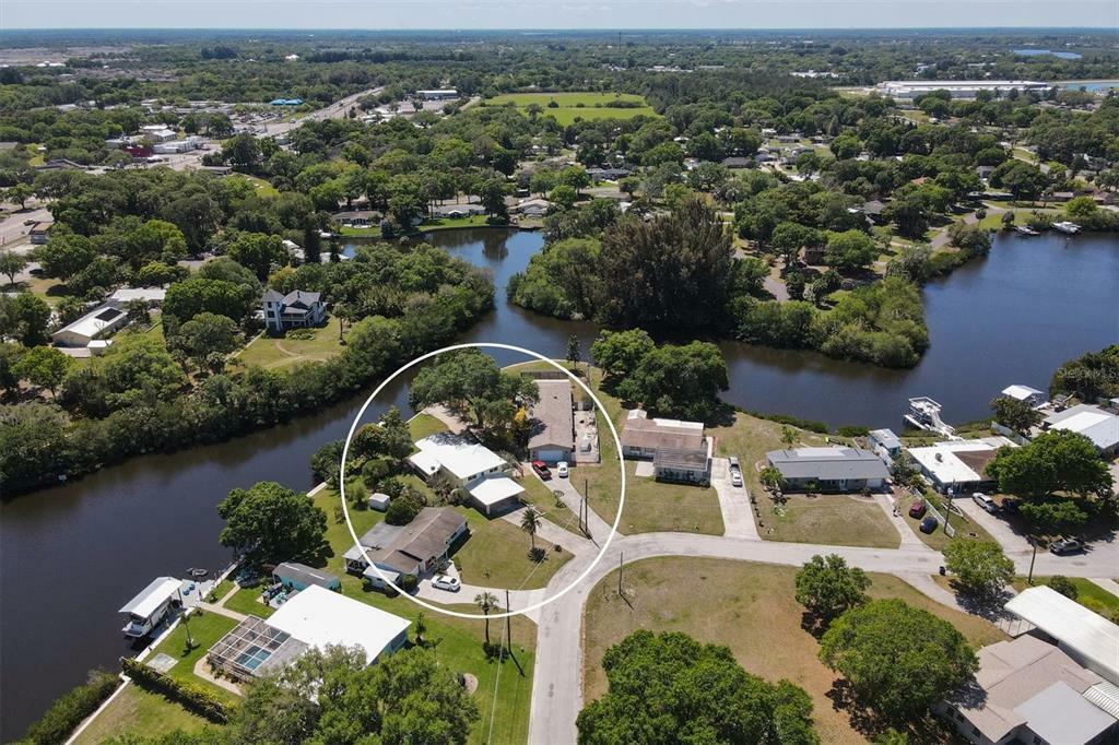 115 2nd Street NW  Ruskin FL 33570 photo