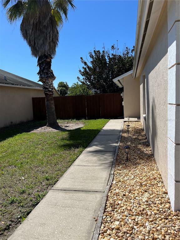 Property Photo:  3108 Headdress Drive  FL 34746 