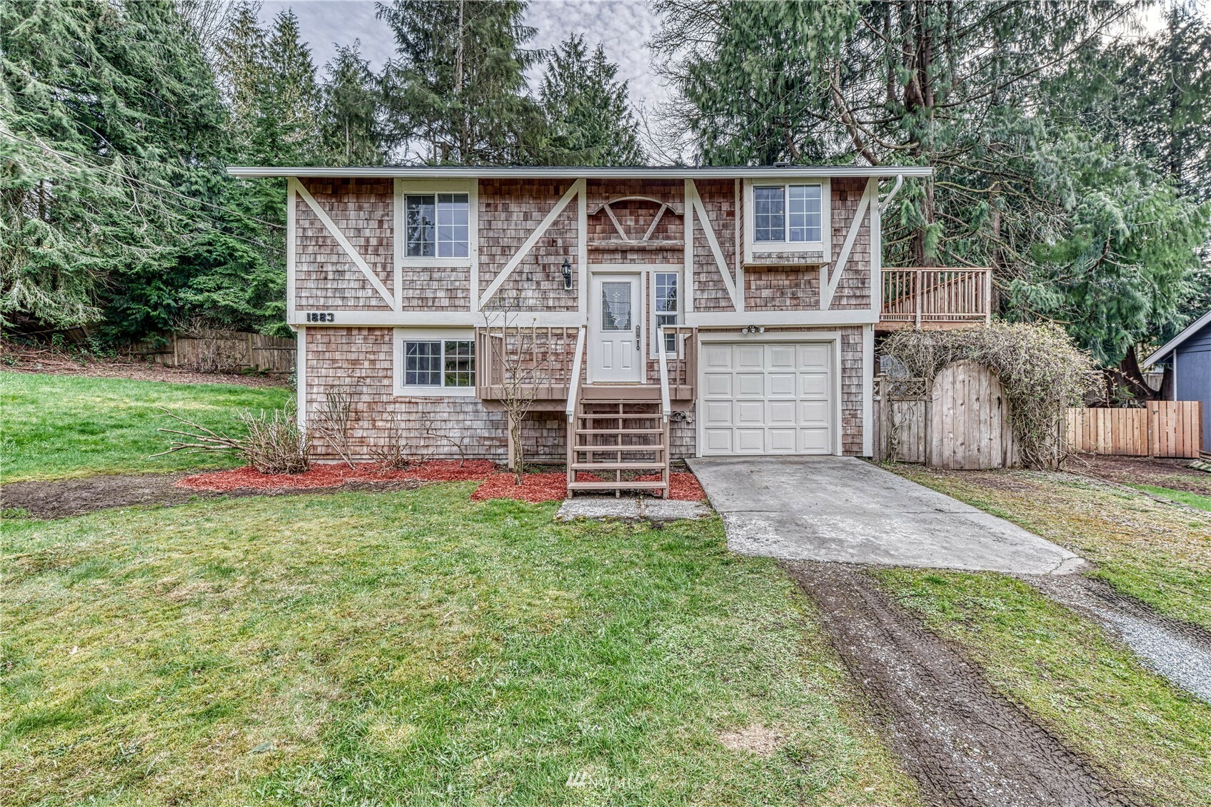 Property Photo:  1883 Herron Court NW  WA 98370 