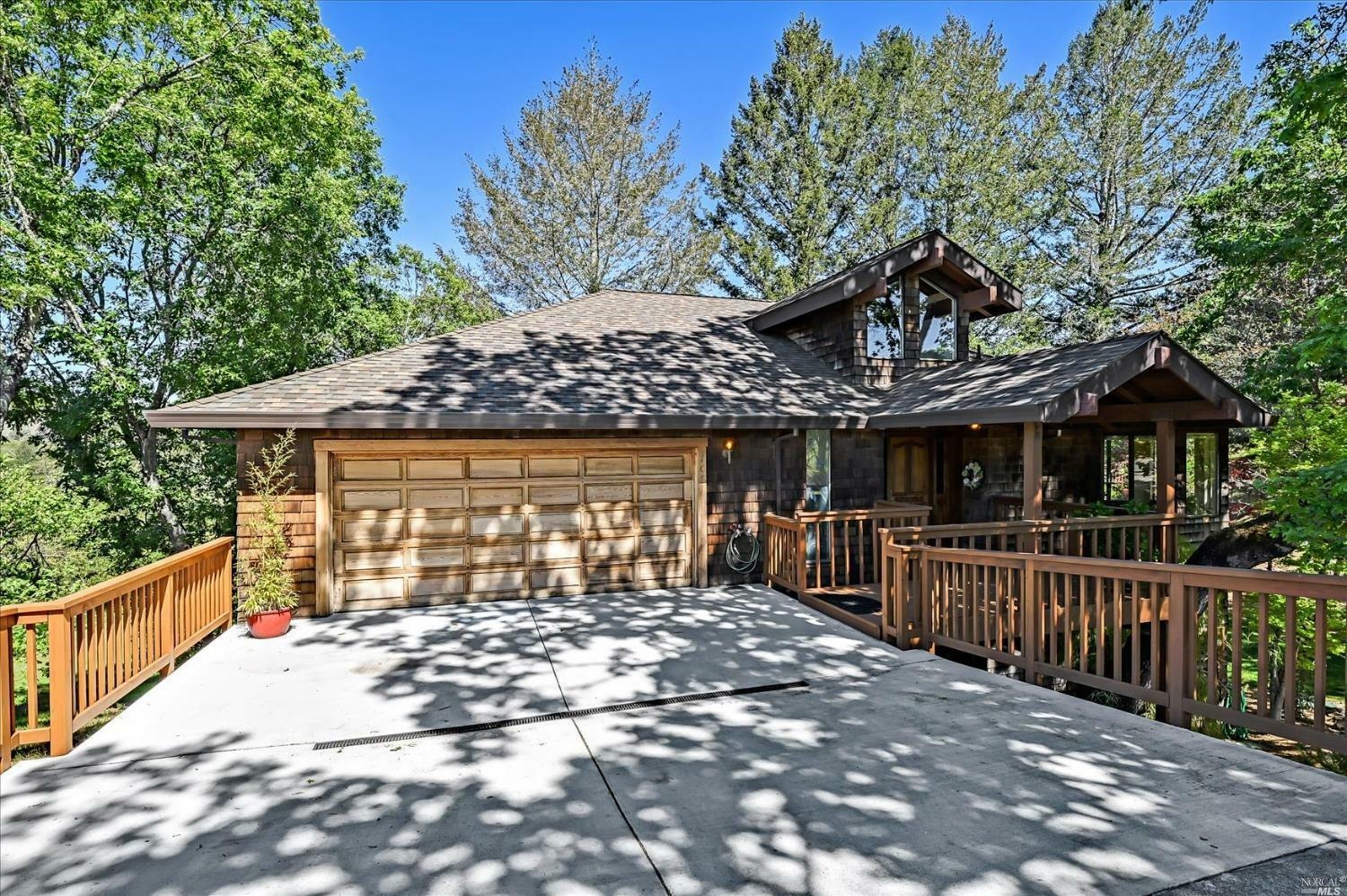 1071 Maverick Court  Santa Rosa CA 95404 photo