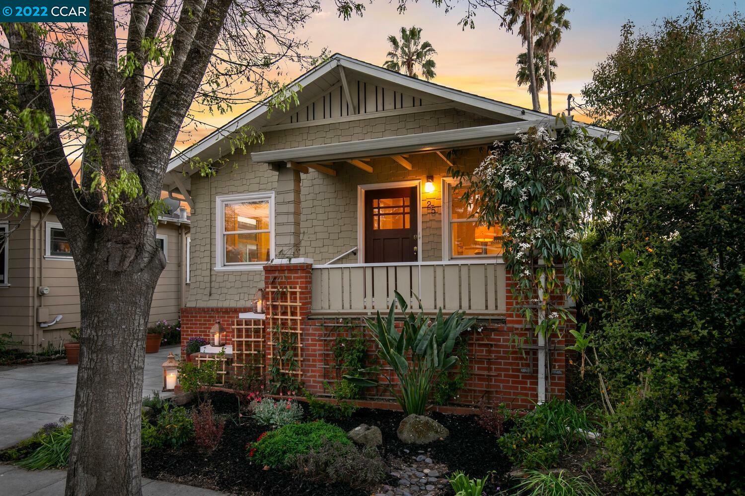 Property Photo:  25 Ramona Ave  CA 94611 