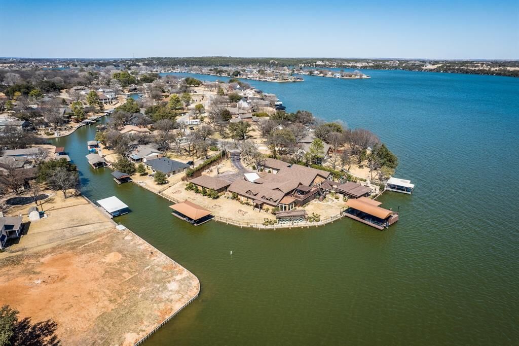 Property Photo:  4118 Apache Trail Court  TX 76048 