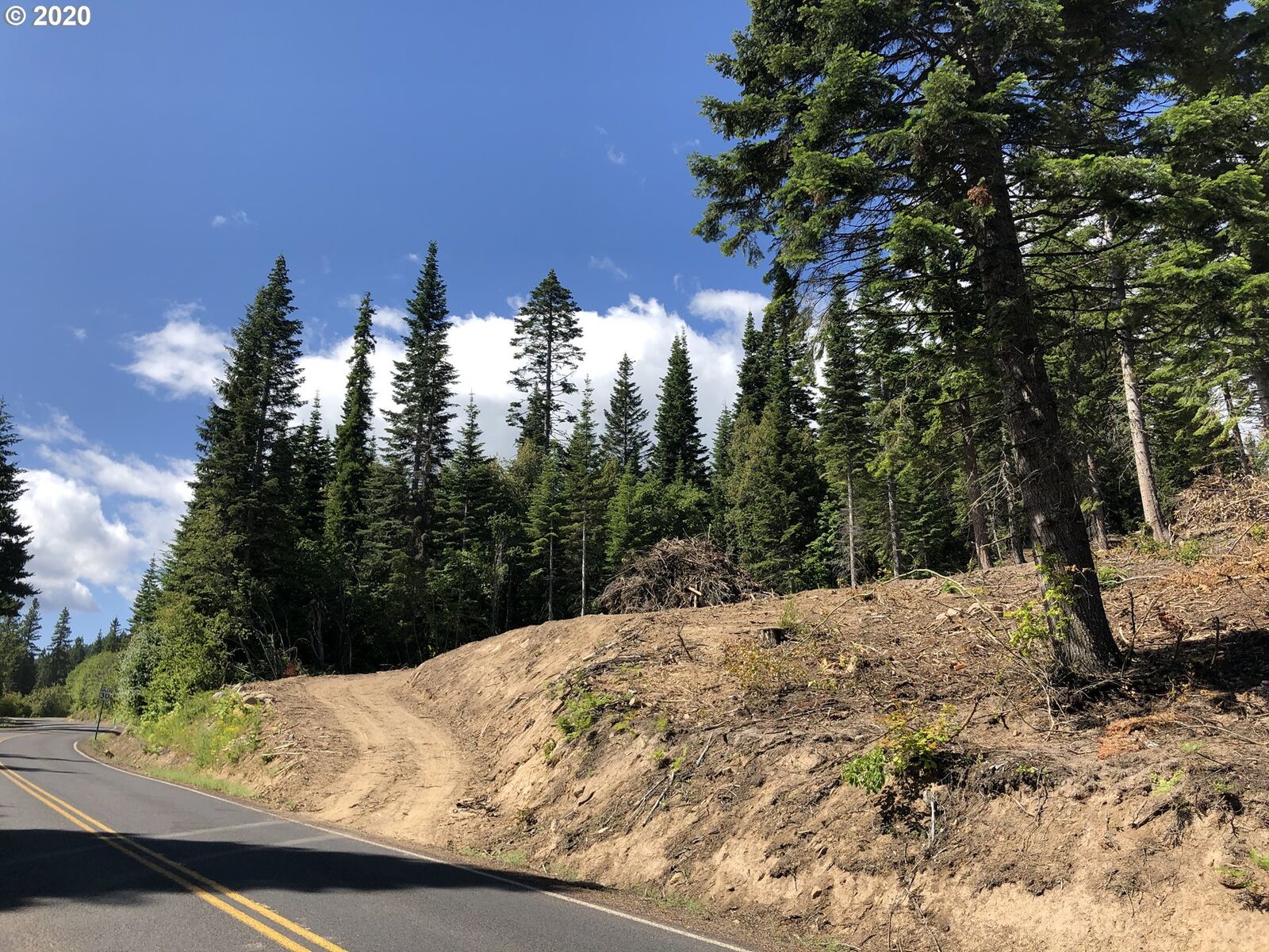 Property Photo:  9700 Cooper Spur Rd  OR 97041 
