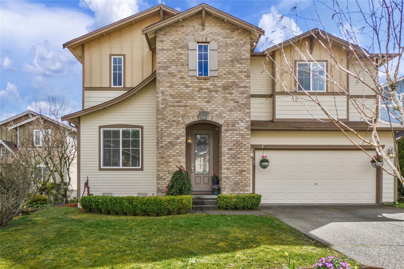 Property Photo:  25521 SE 274th Place  WA 98038 