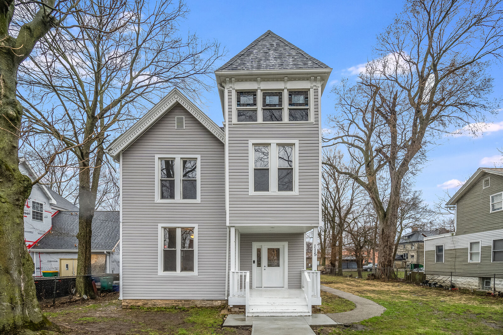 Property Photo:  115 3rd Avenue  IL 60433 
