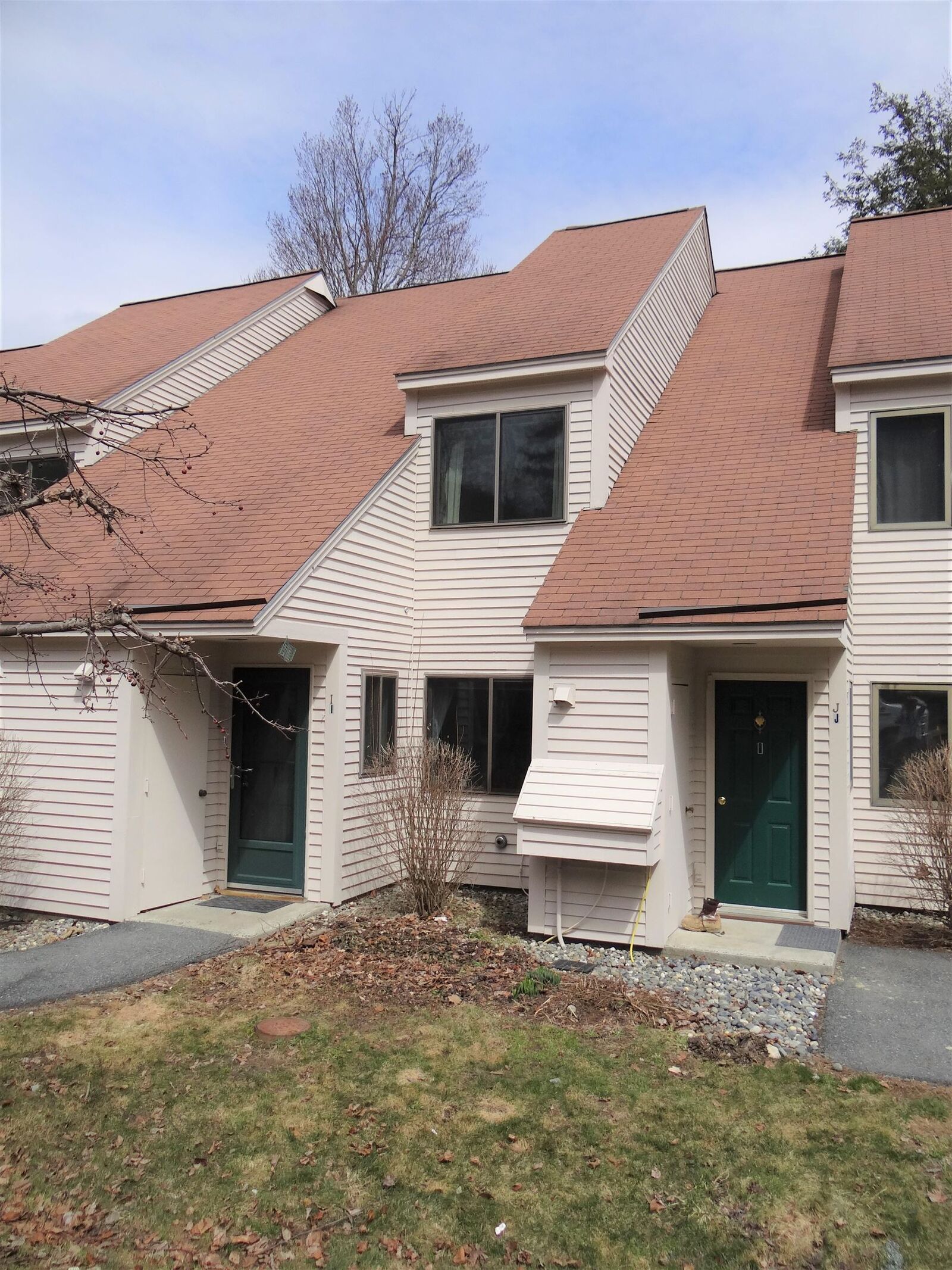 Property Photo: 189 Woodhaven Drive 3I VT 05001
