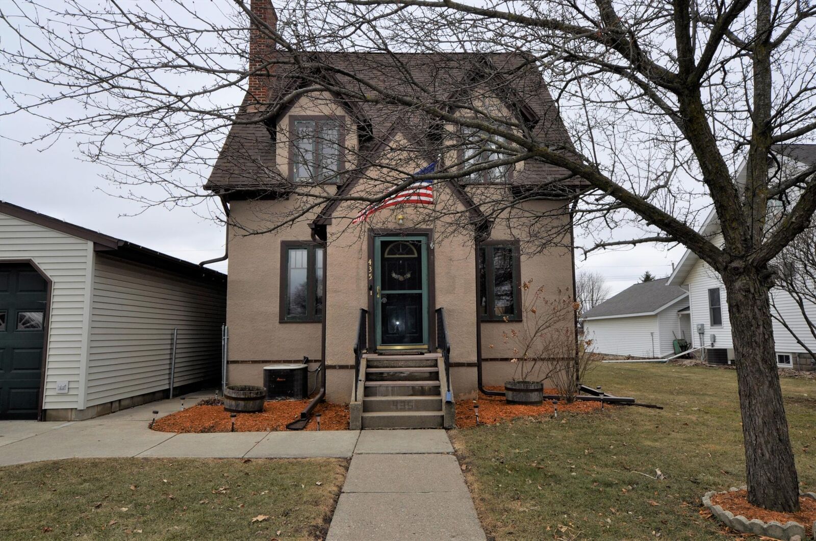 Property Photo: 435 Harrison Street MN 55952