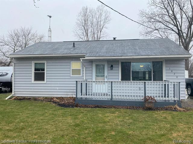 Property Photo: 1020 Tracy Street MI 48867