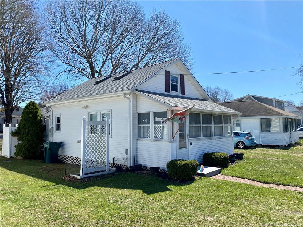 Property Photo:  10 Portland Avenue  CT 06371 