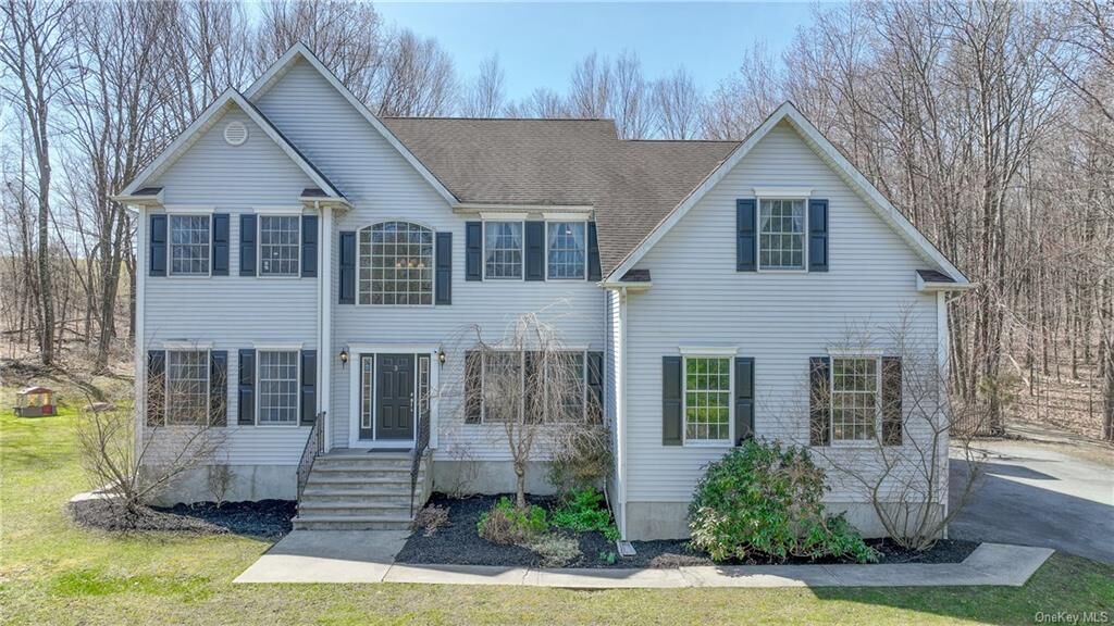 Property Photo:  3 Long View Drive  NY 10988