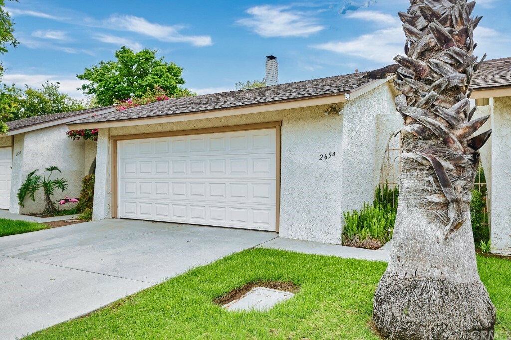 Property Photo:  2654 Mangrove Way  CA 92506 