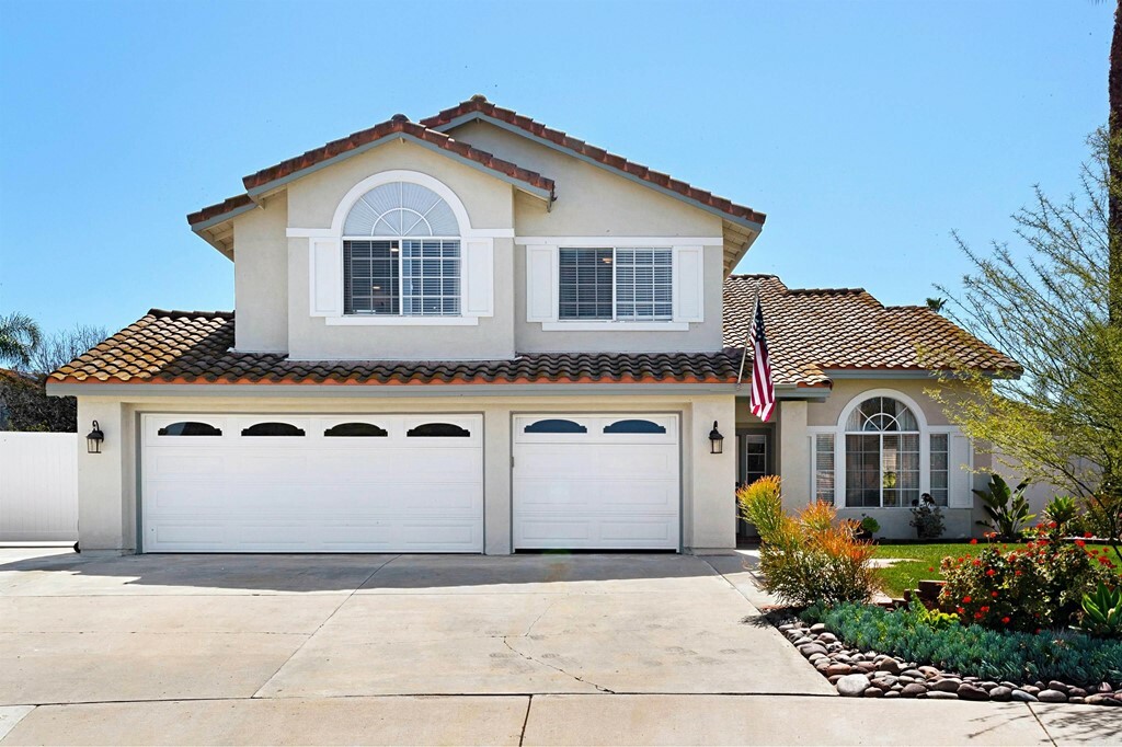 Property Photo: 25450 Clover Glen Circle CA 92563