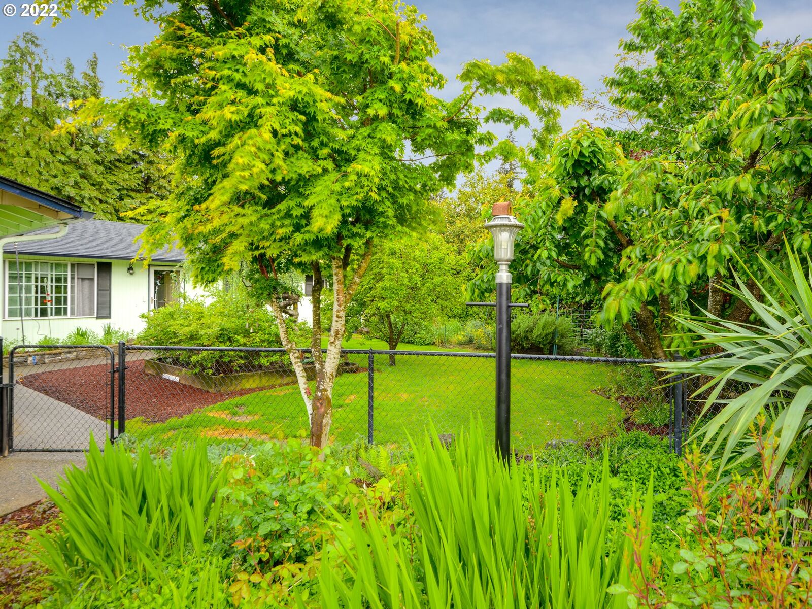 Property Photo:  6320 NE 102nd Ave  WA 98662