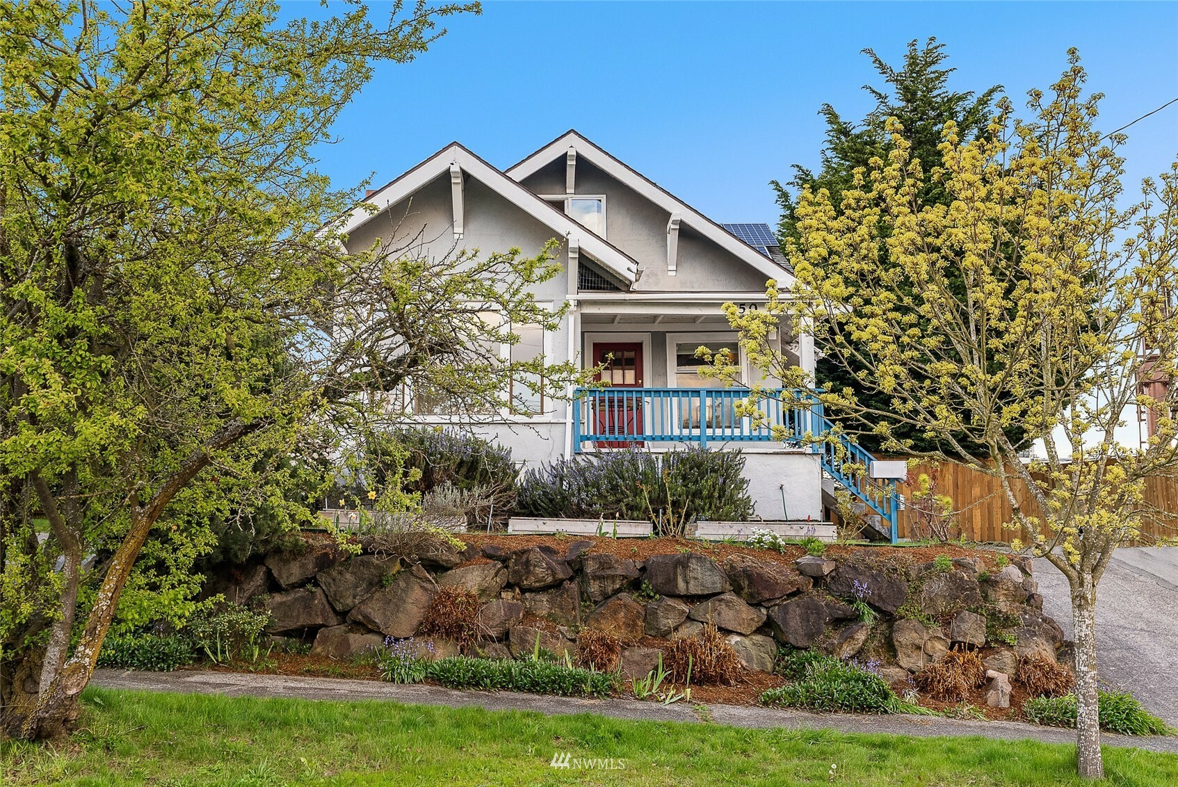 Property Photo:  950 86th Street N  WA 98103 