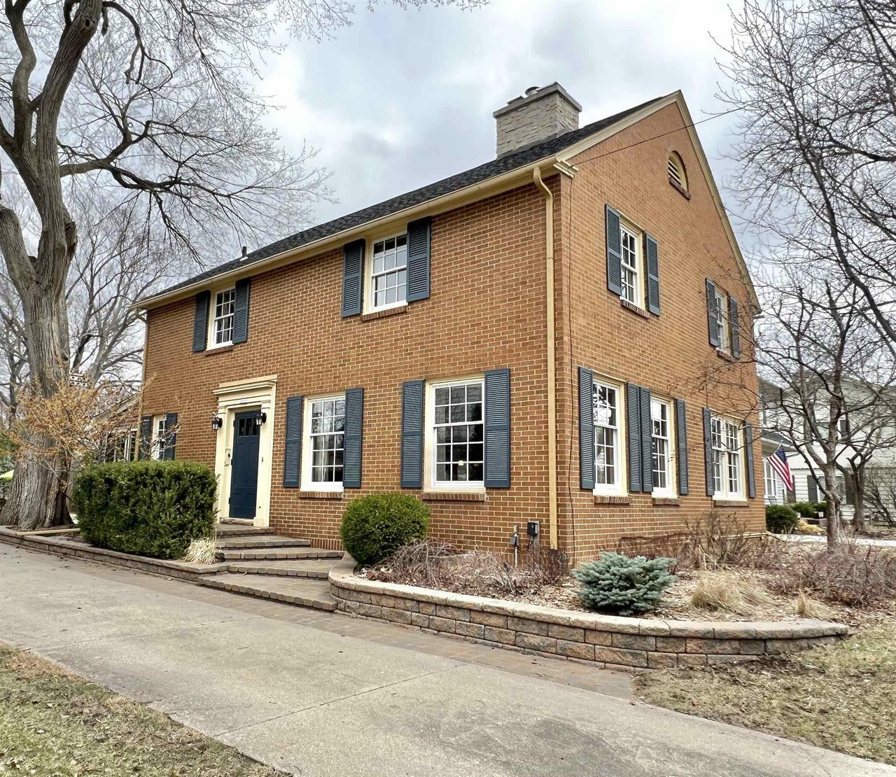 Property Photo: 1717 Emerson St WI 53511