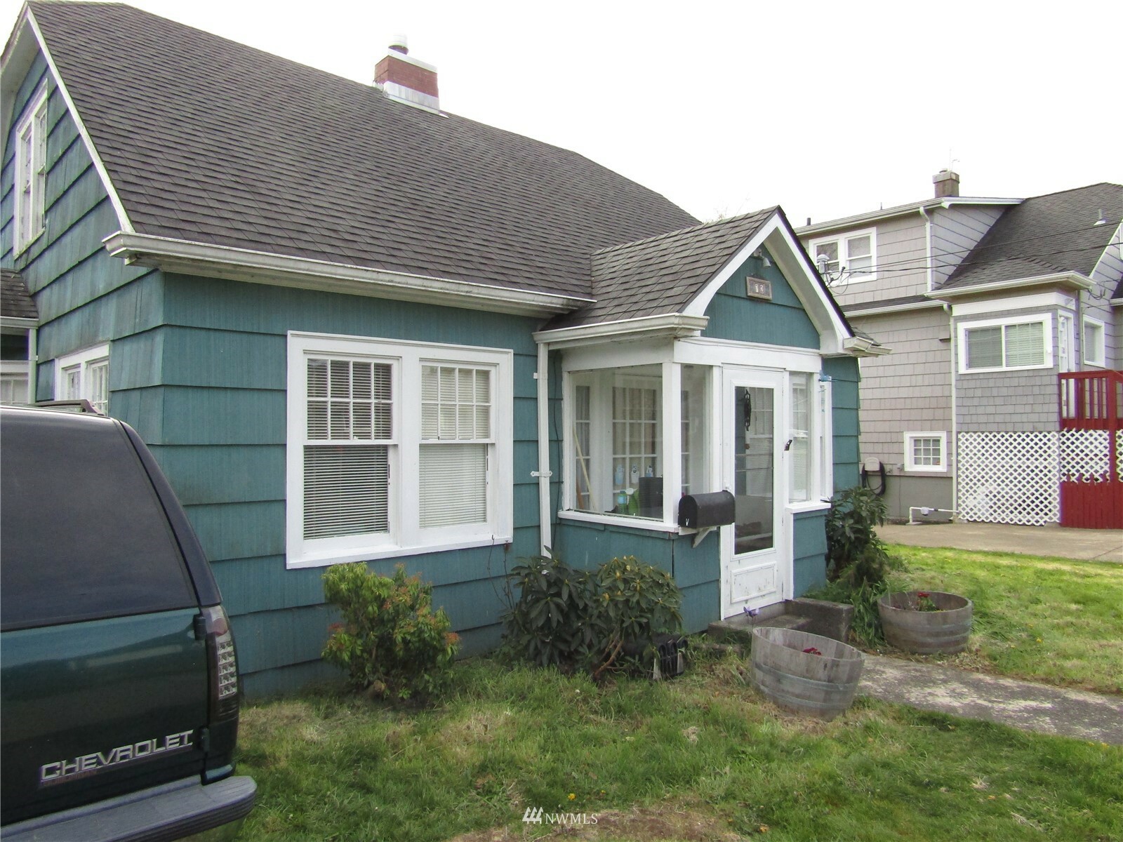 Property Photo:  72 N Street  WA 98550 