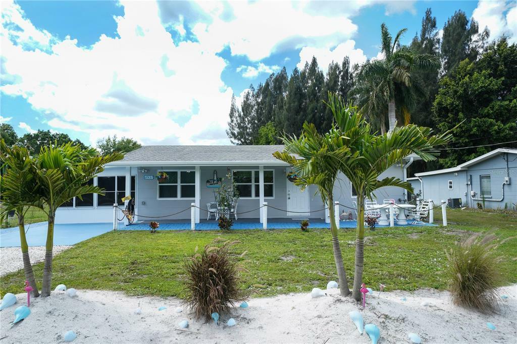 Property Photo:  27437 Dutch Avenue  FL 33982 