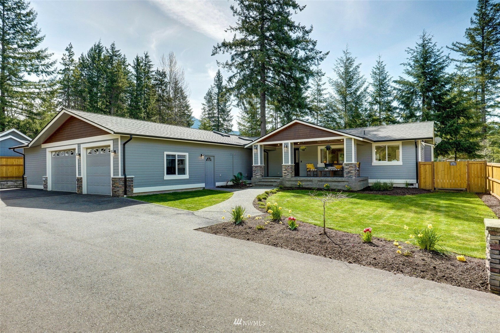 Property Photo:  45400 SE 140th Street  WA 98045 