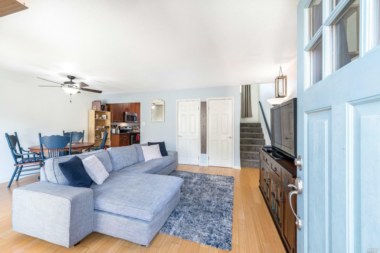 Property Photo: 1578 Yardley Street CA 95403