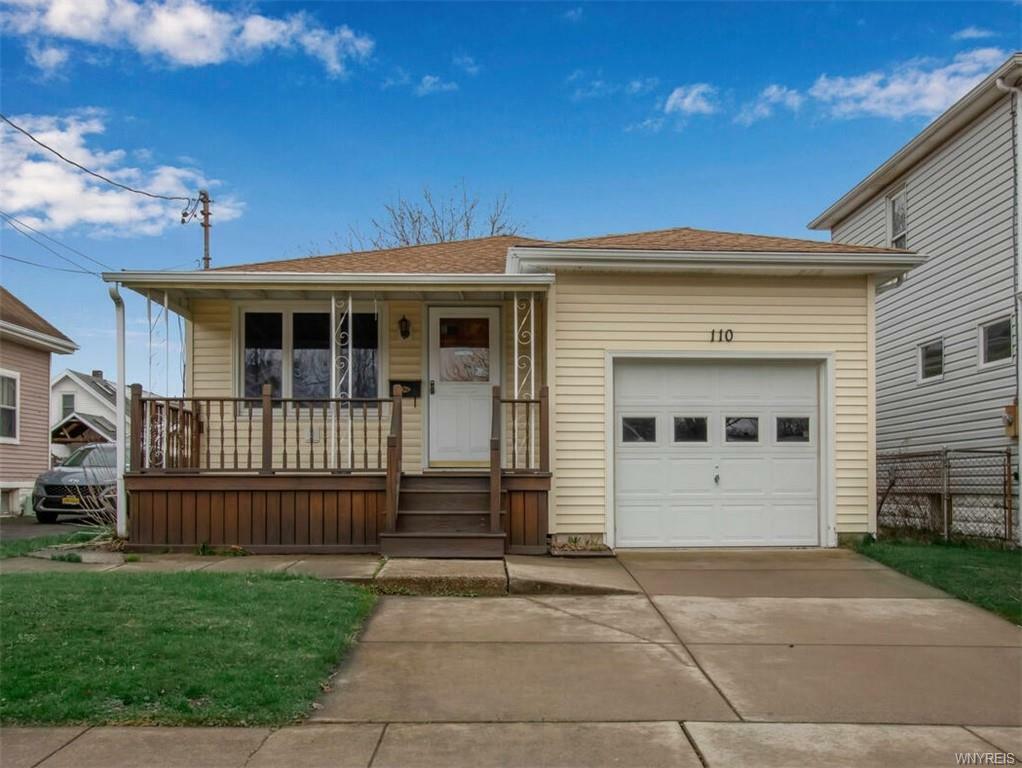 Property Photo: 110 Delray Avenue NY 14224