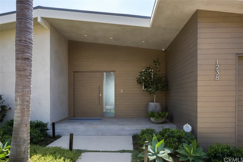 Property Photo: 1238 Anacapa Way CA 92651