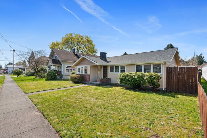 Property Photo: 715 Euclid Way WA 98531