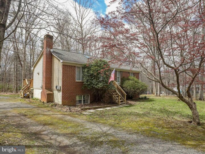 85 White Oak Lane  Bluemont VA 20135 photo