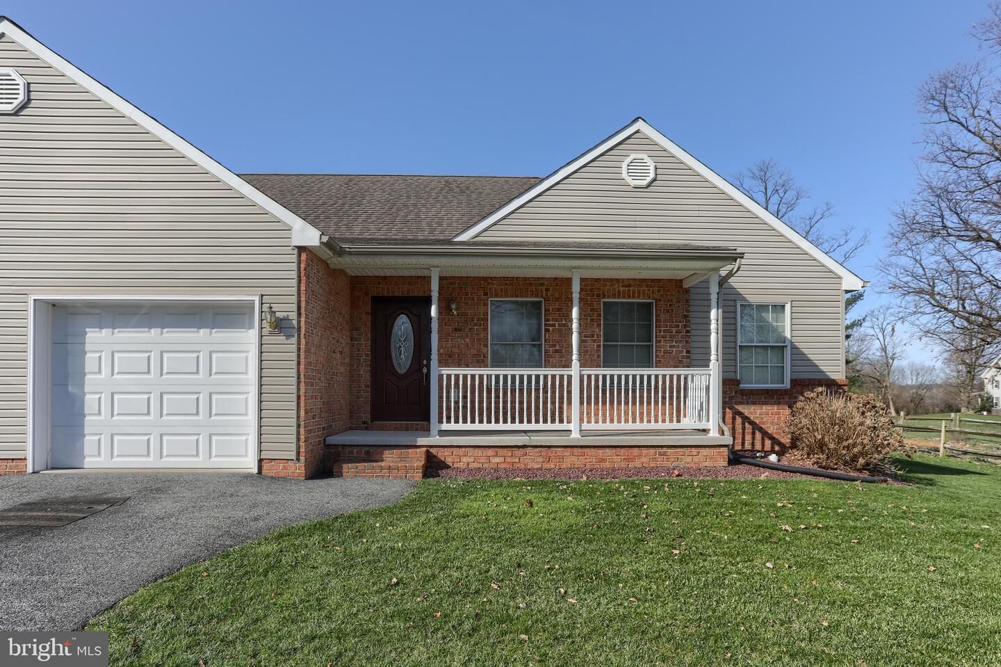 Property Photo: 240 Anchor Road PA 17022