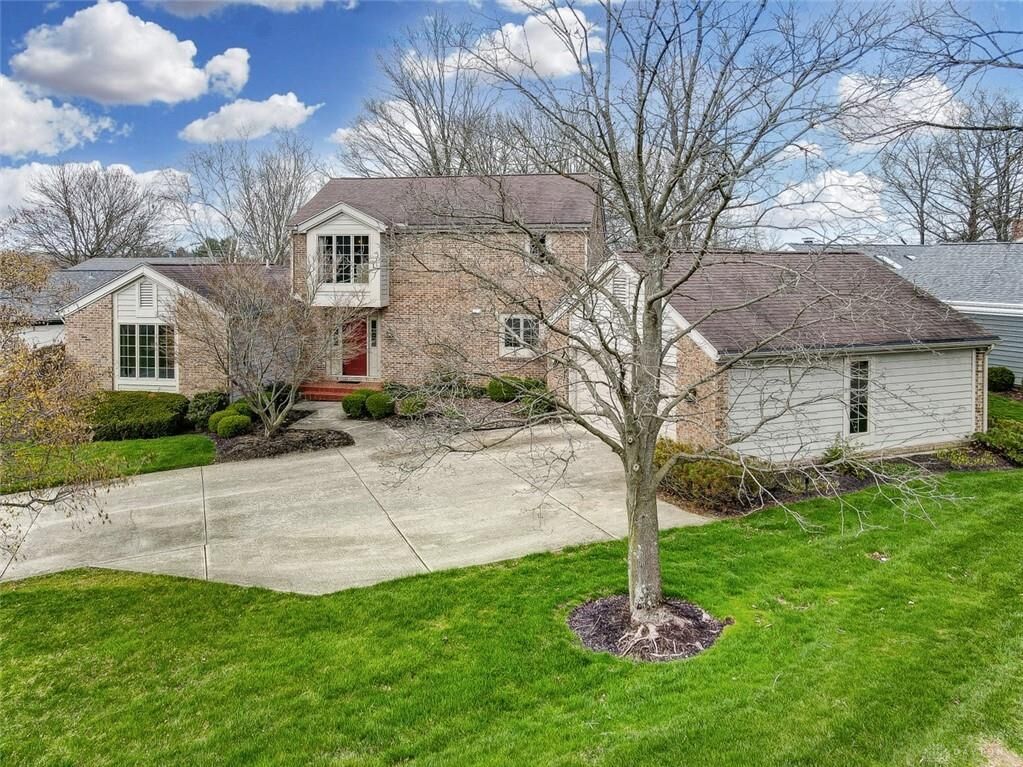 Property Photo:  563 Eagle Circle  OH 45429