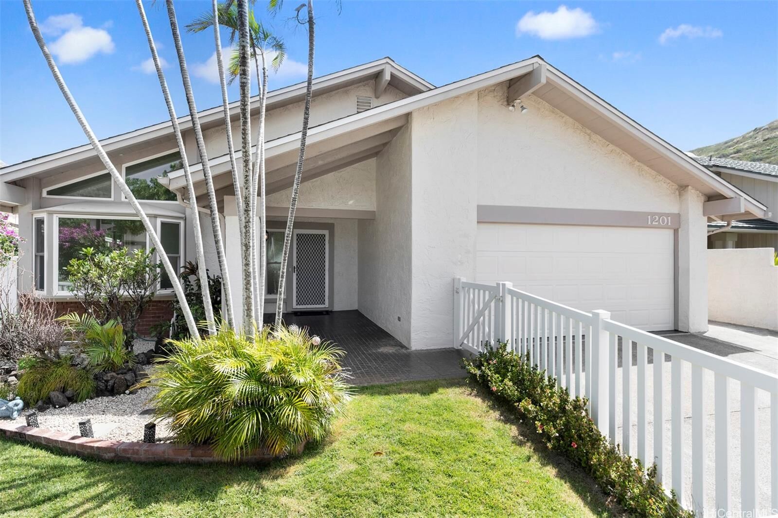 Property Photo: 1201 Kahului Street HI 96825