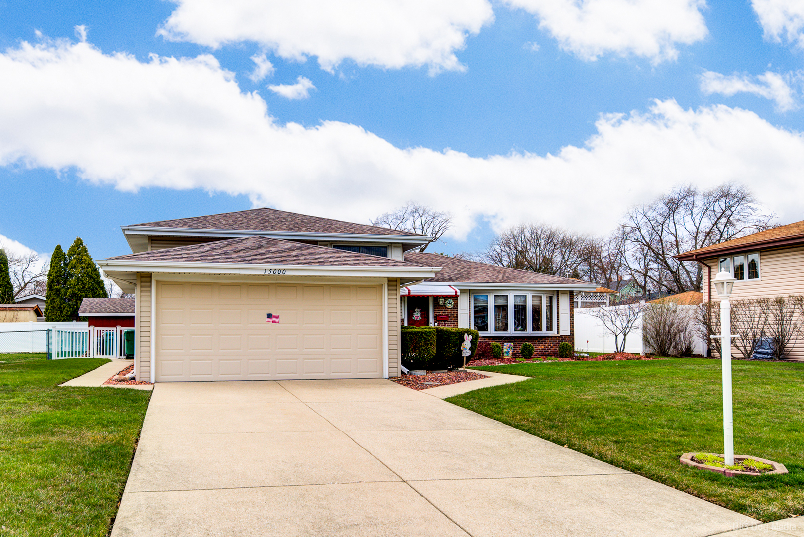 Property Photo: 15000 La Reina Real Street IL 60462