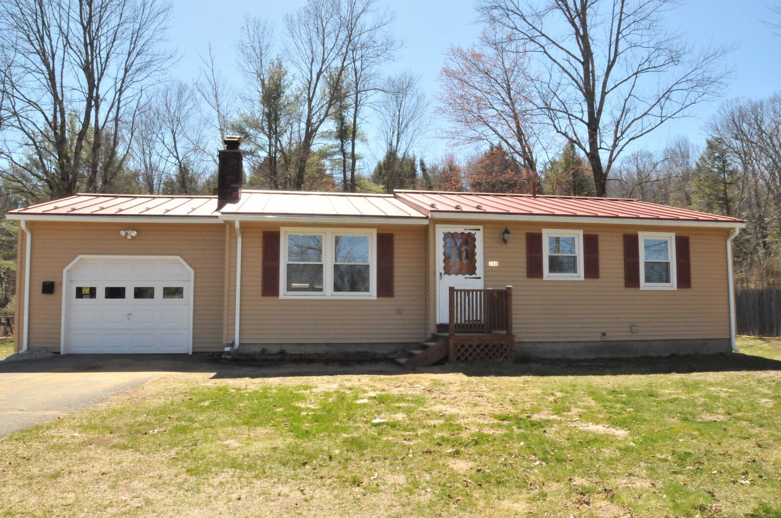 Property Photo: 288 Mast Road NH 03045