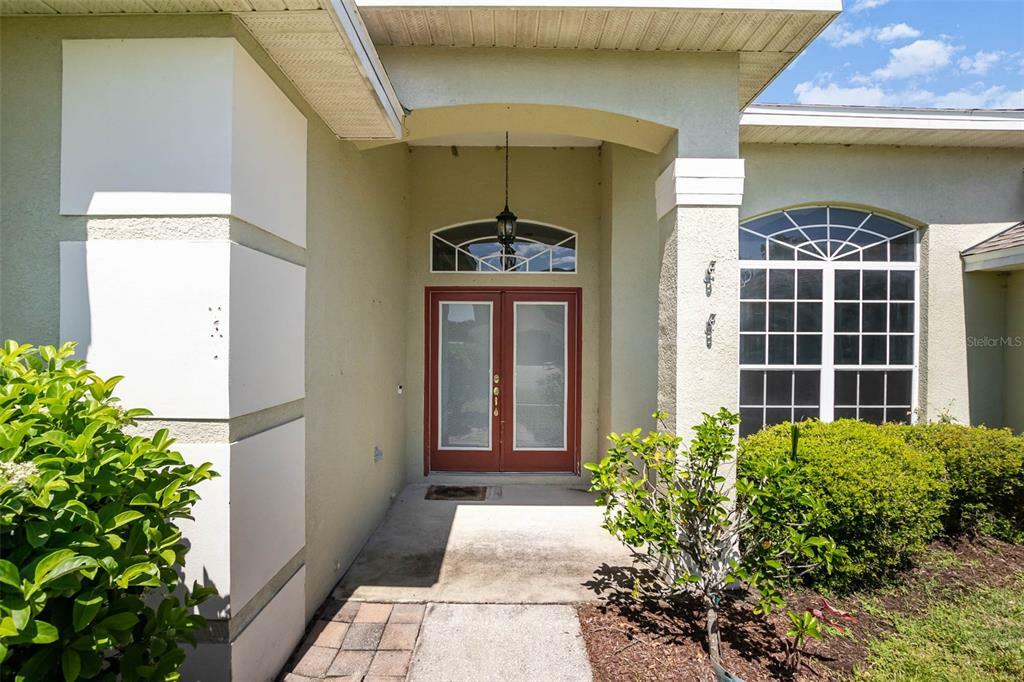 Property Photo:  745 Golf Course Parkway  FL 33837 