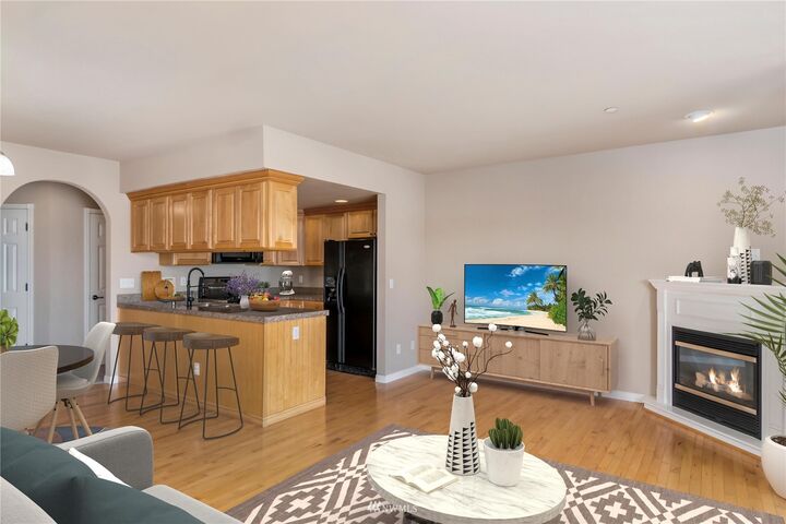 Property Photo: 2109 Tacoma Court WA 98405