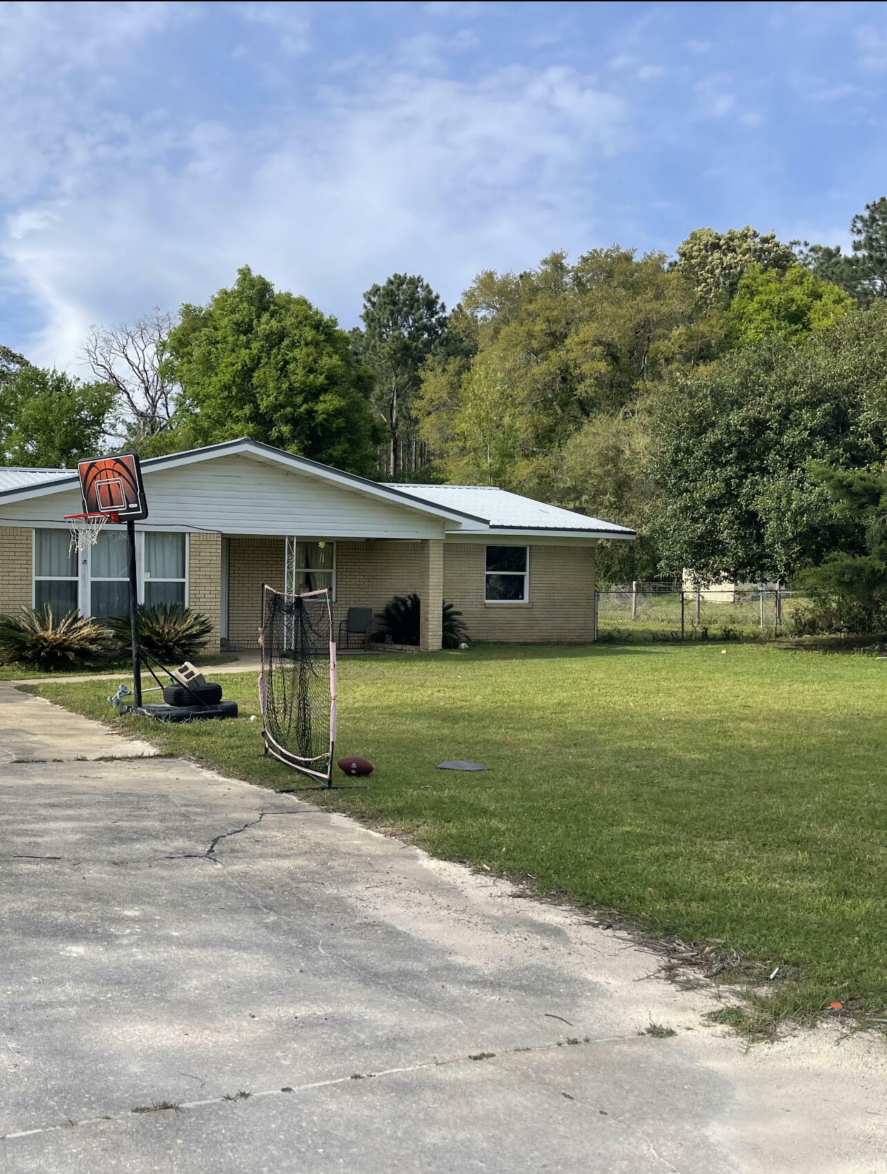 Property Photo:  782 State Highway 2  FL 32433 