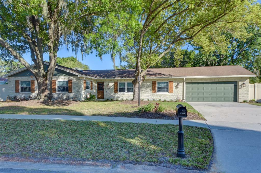 Property Photo:  203 Rembrandt Drive  FL 33511 