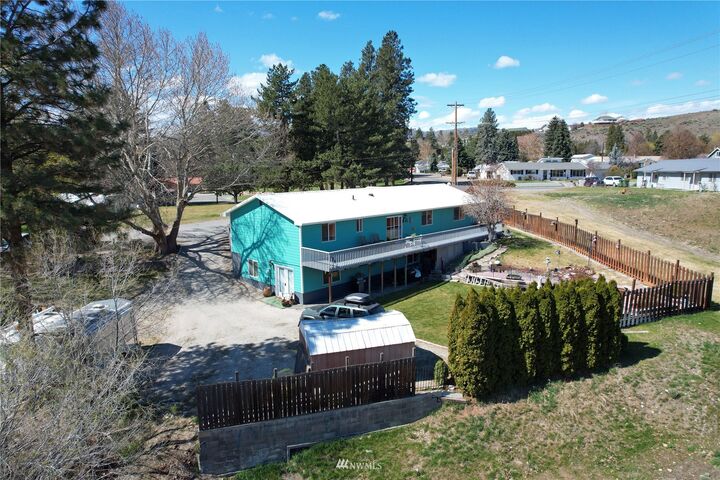 Property Photo: 526 Ironwood Street WA 98841