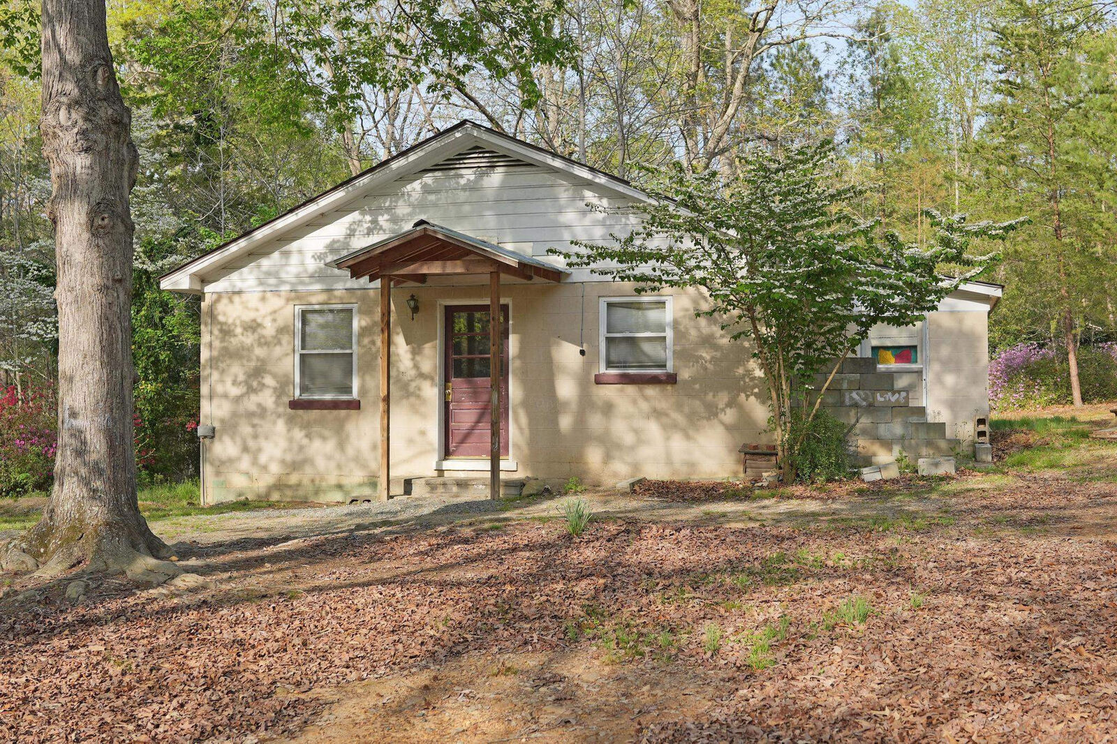 Property Photo:  3015 Silk Hope Gum Springs Road  NC 27312 