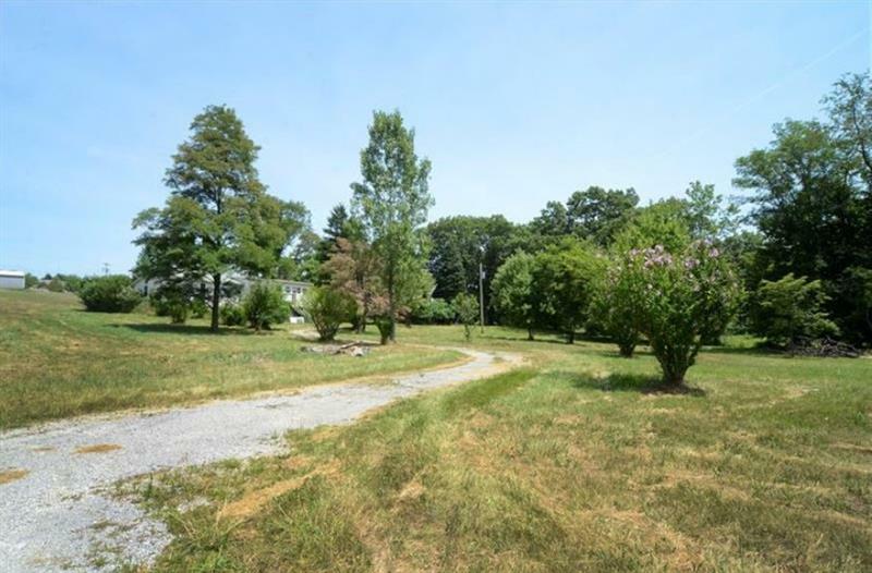 Property Photo:  1221 Western Ave  PA 15009 