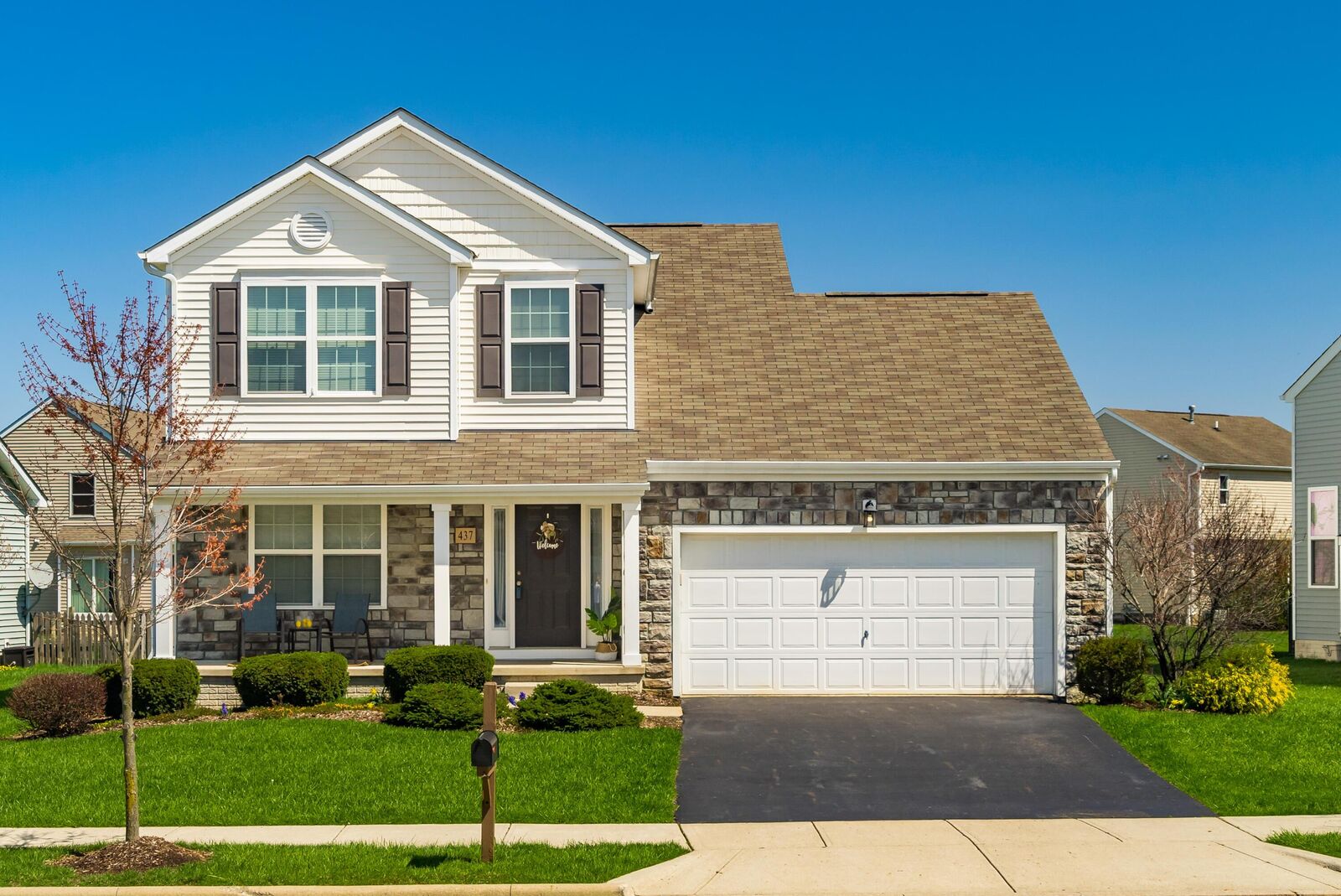 Property Photo: 437 Steeplechase Street OH 43015