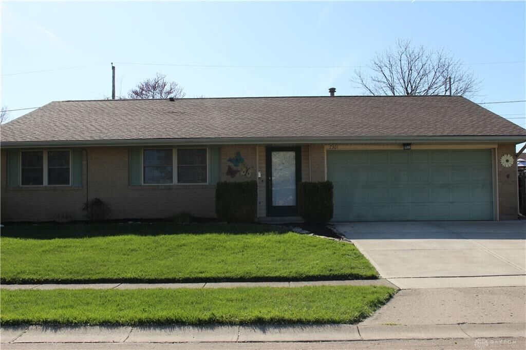 Property Photo:  7301 Colegrove Drive  OH 45424 