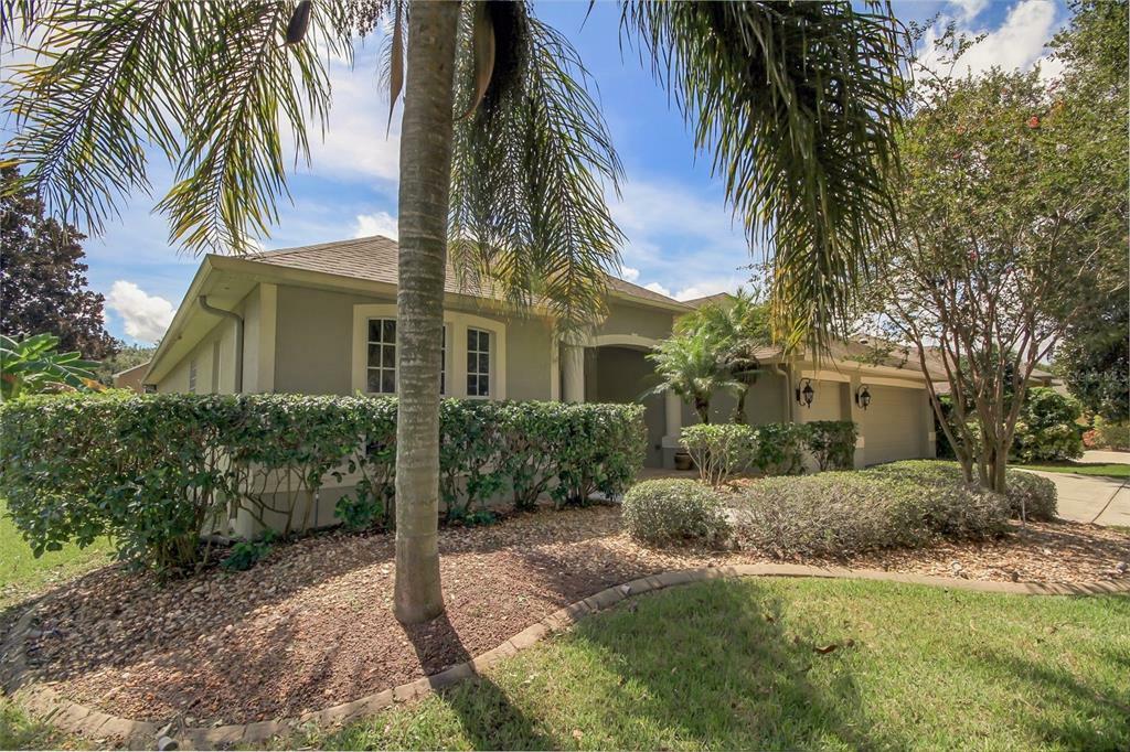 Property Photo:  312 Harts Oak Place  FL 33584 