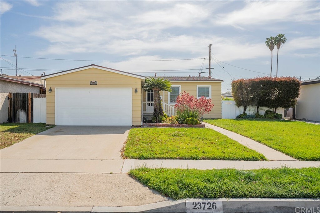 Property Photo:  23726 Cypress Street  CA 90501 