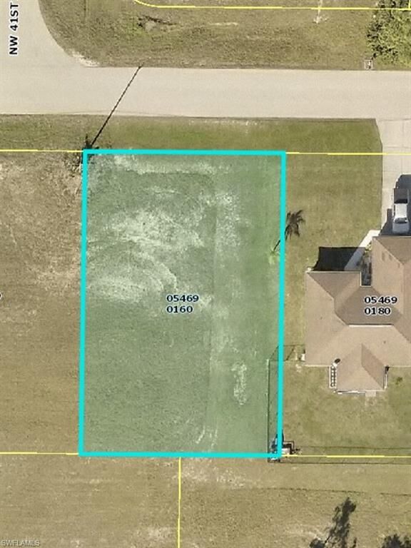 Property Photo: 4010 NW 35th Street FL 33993