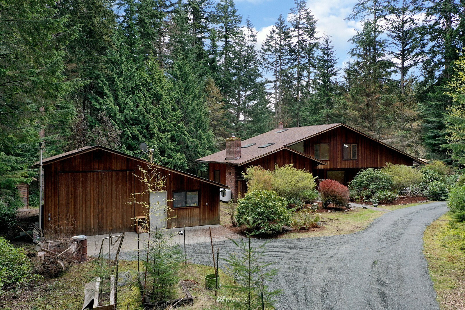 Property Photo:  4057 Junco Road  WA 98253 