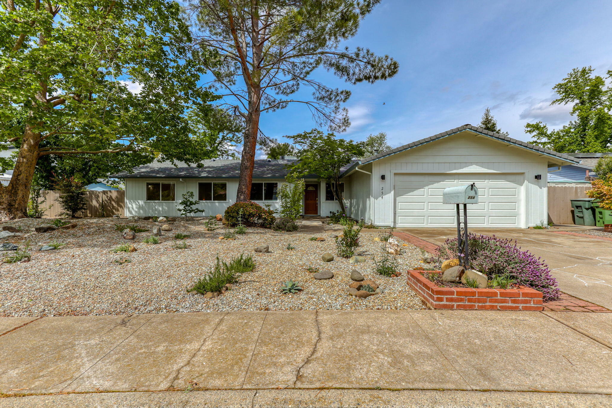 254 Aquamarine Way  Redding CA 96003 photo