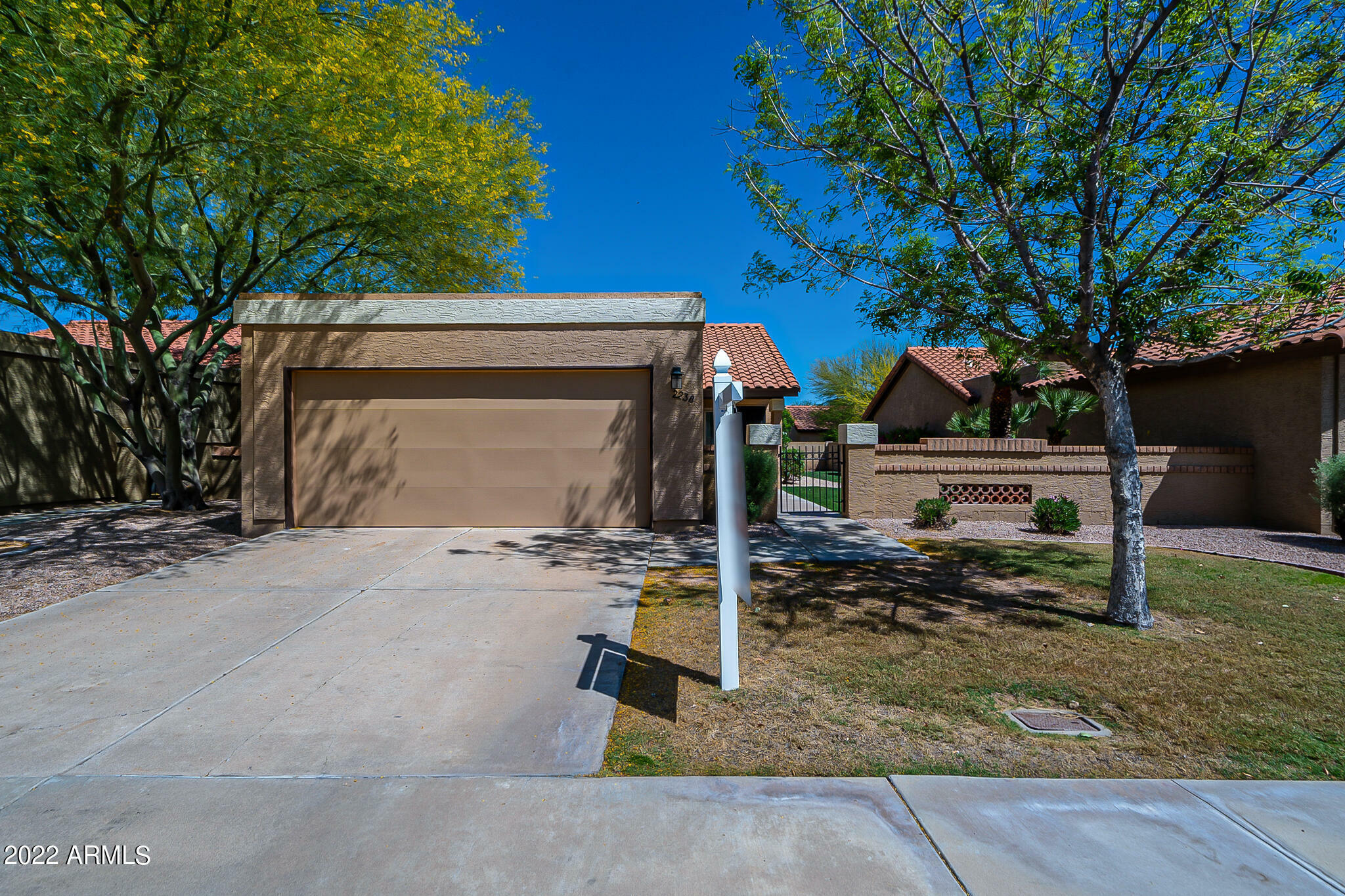 Property Photo: 2238 E Florian Avenue AZ 85204