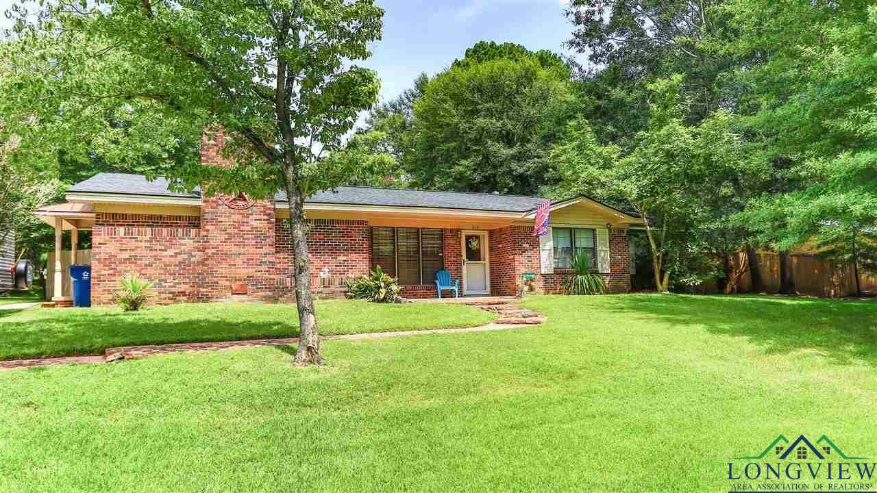 810 Caddo St  Marshall TX 75672-2414 photo