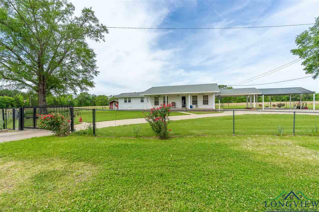 Property Photo:  8527 S Highway 59  TX 75672 