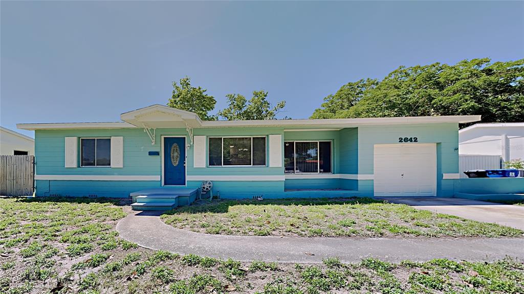 Property Photo: 2642 45th Way N FL 33713